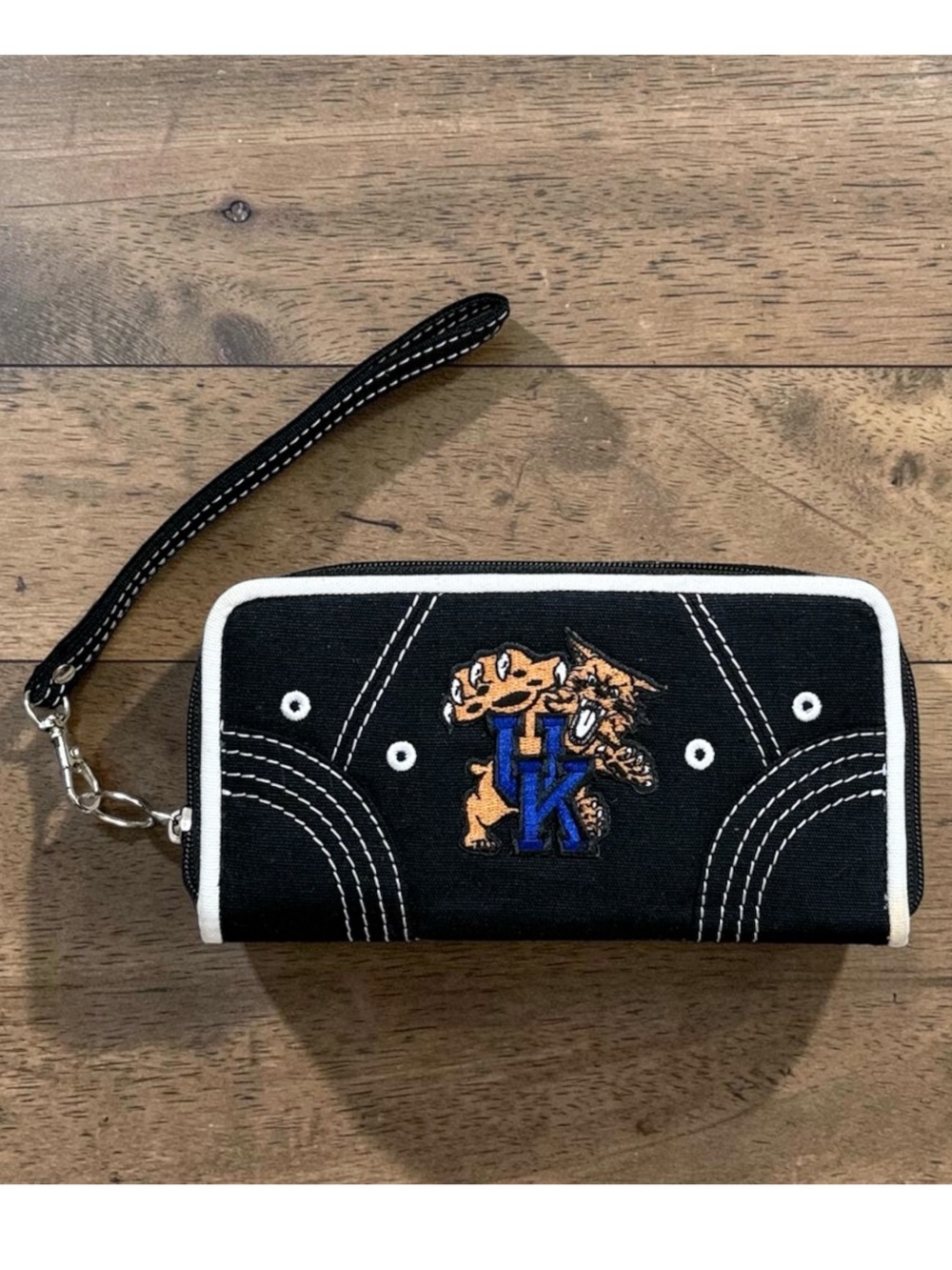 UK University of Kentucky Wildcats Wallet Wristlet Canvas Embroidered